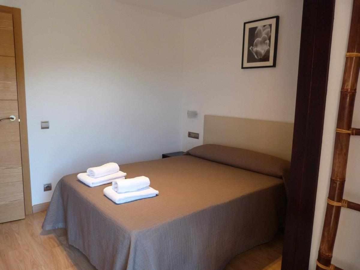 Apartamentos Puerta De Ordesa Laspuna Exterior photo